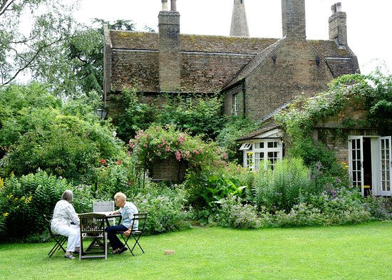 Exploring the Artistic Collaborations of Peter and Louisa Corr at the Old Fire Engine House in Ely