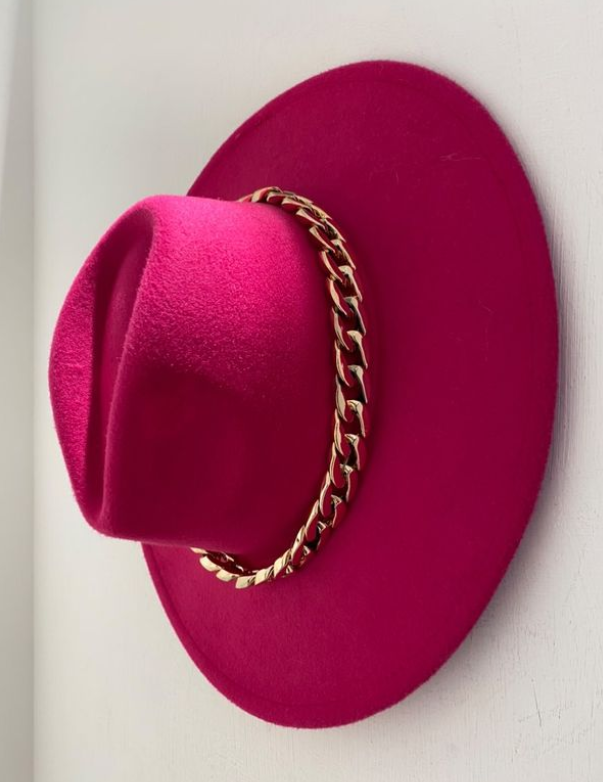 Miniatura: Cappello con catena
