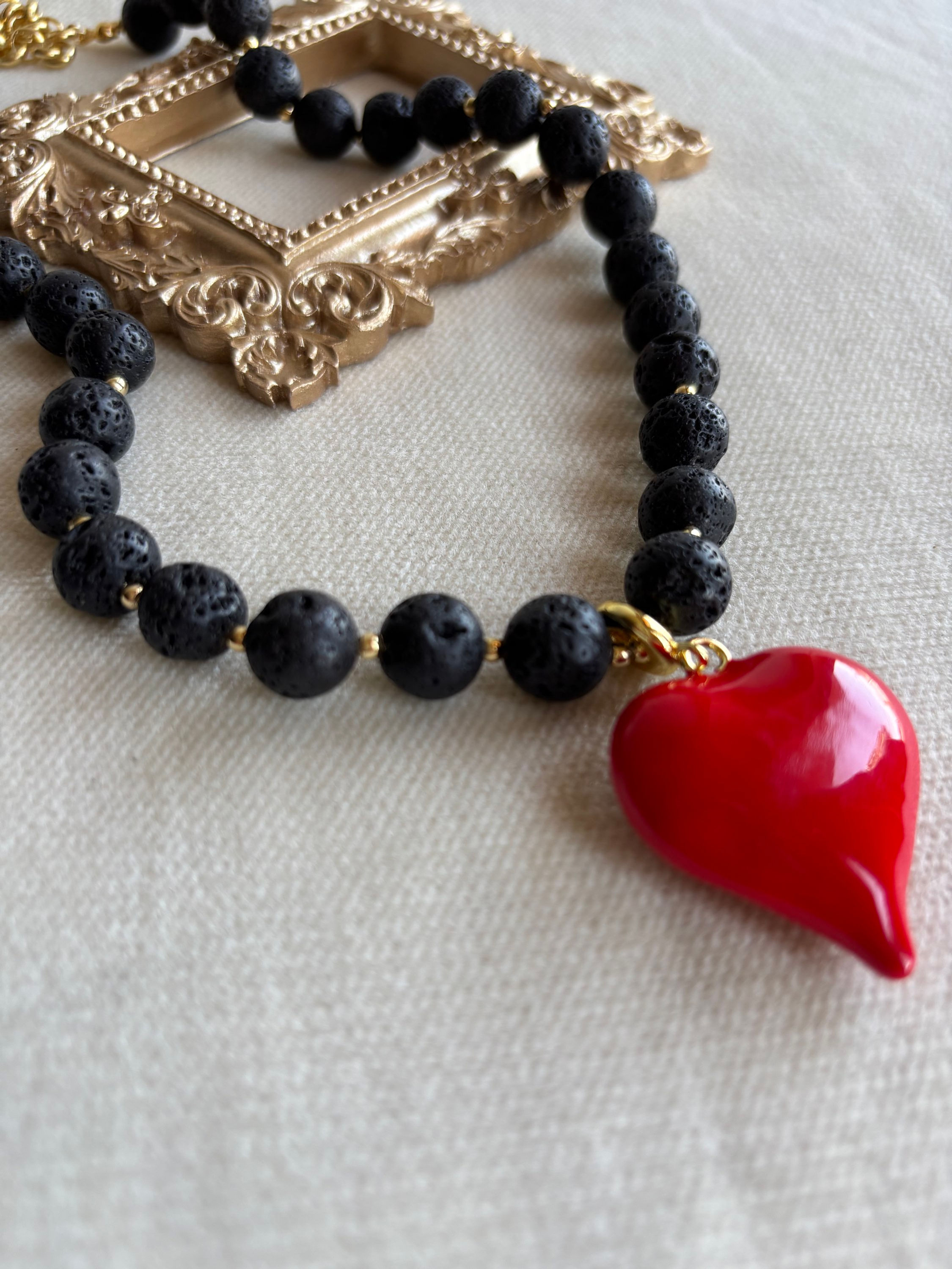 Collar corazón rojo 