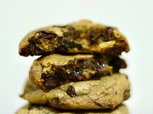 Vegan Chocolate Chips Cookie