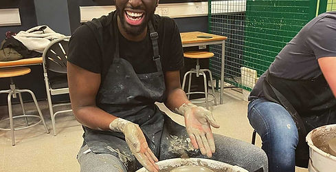 hand building pottery class