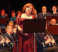 9220883_1478323854_v16_9_1200_edited.jpg