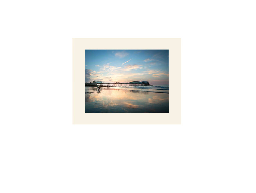 Thumbnail: 2.1 Kid on the beach Cromer