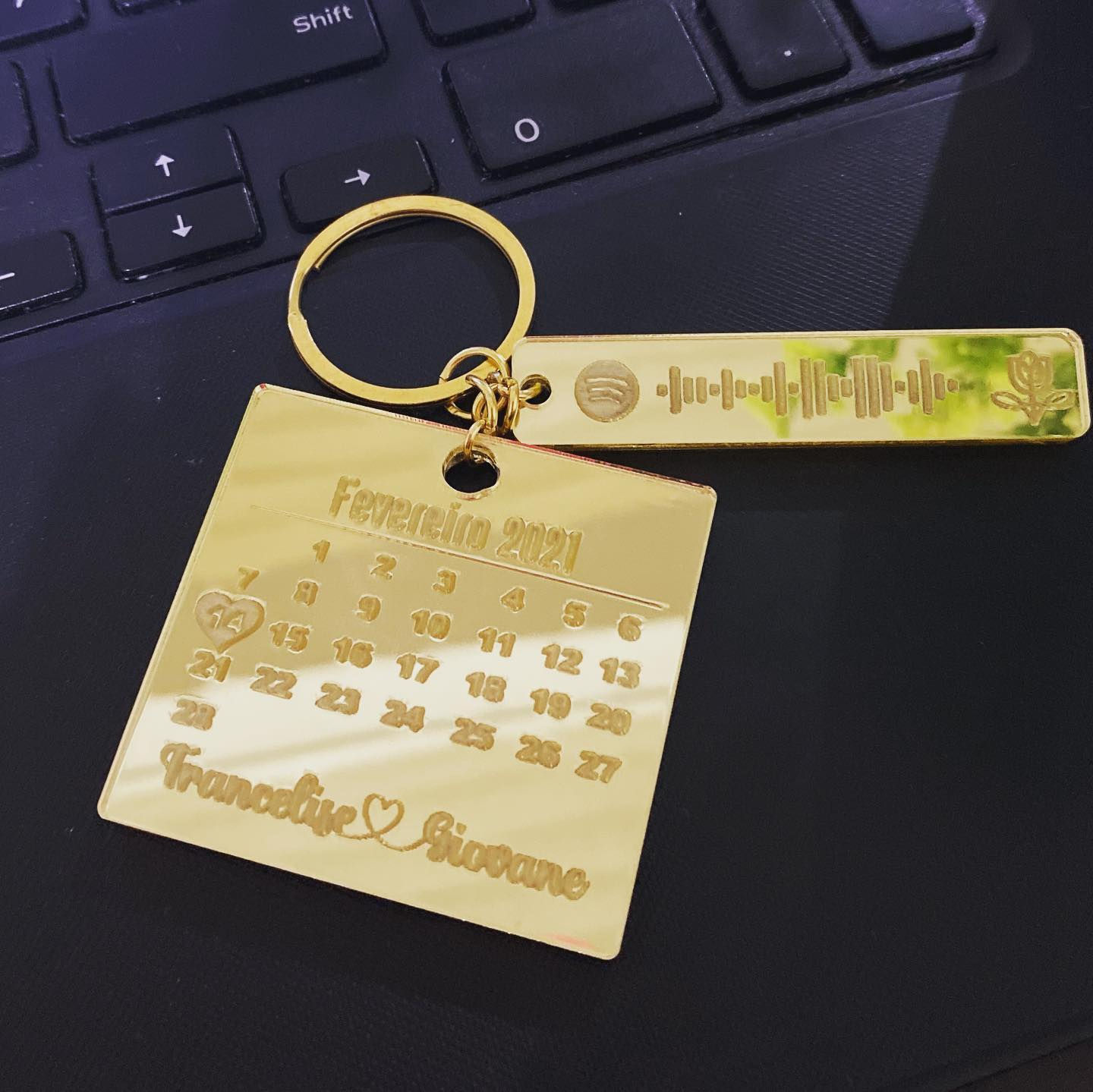 Chaveiro Dia dos Namorados com leitor Spotify