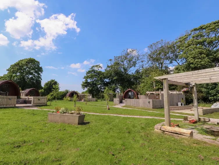 luxury glamping site in lancashire