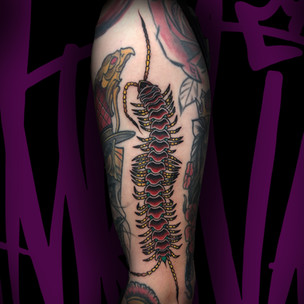 Tatuaj realizat de Marinaru, artist la salonul de tatuaje Sun Tattoo Cluj-Napoca
