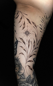 Tatuaj realizat de Amina, artist la salonul de tatuaje Sun Tattoo Cluj-Napoca