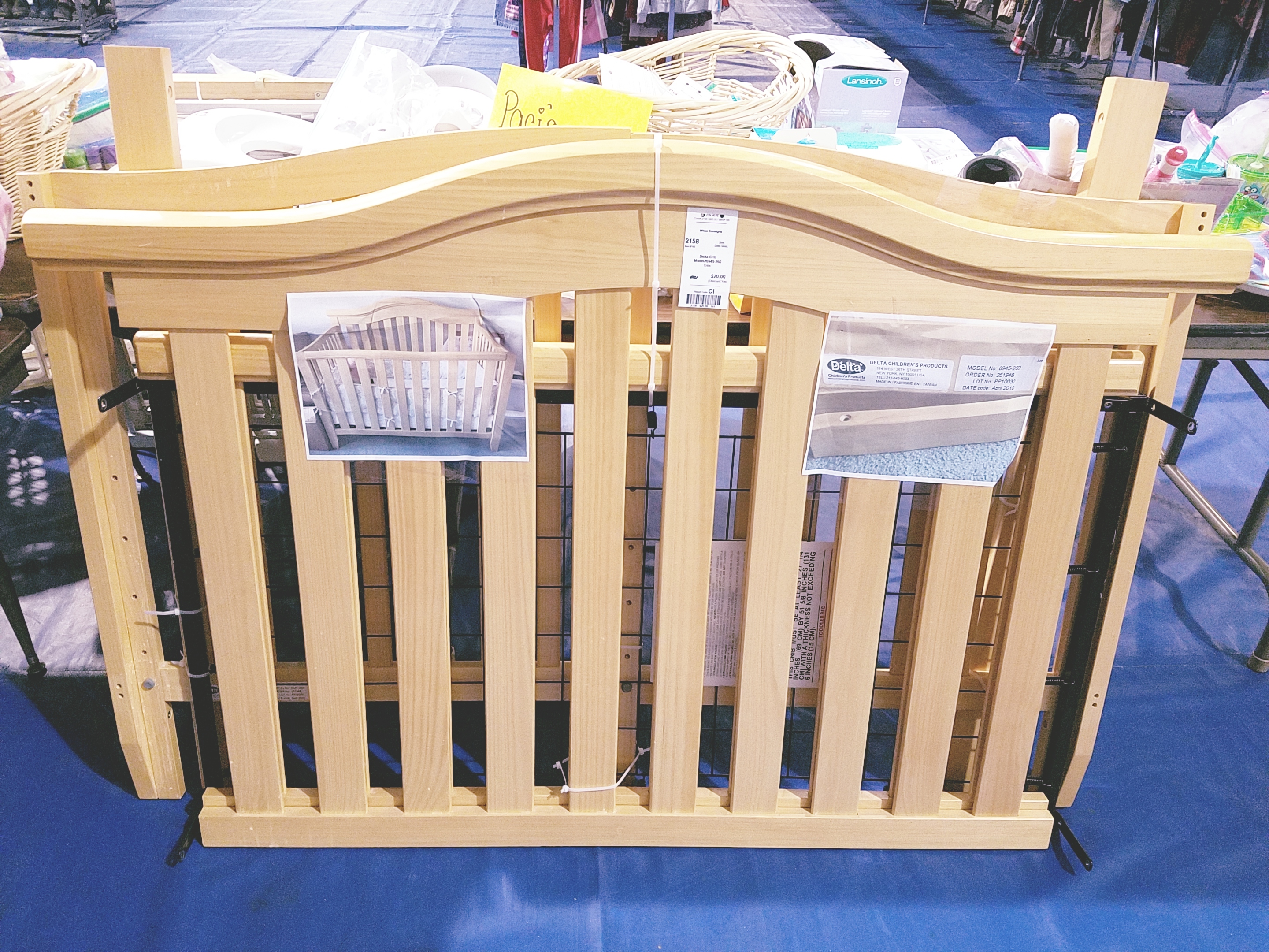 WELL PRESENTED CRIB