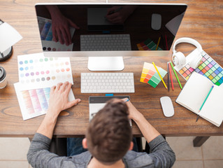 4 Reasons you should use a Graphic Designer
