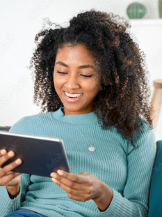 Comment faire de la lecture un loisir chez votre tout petit ?