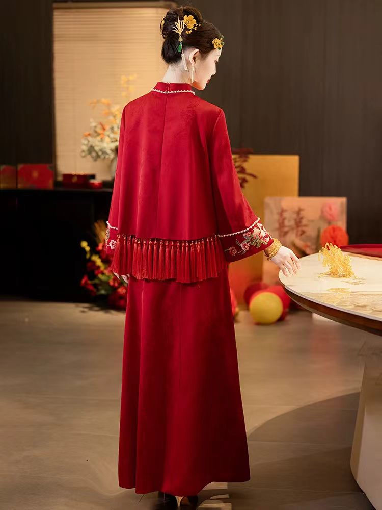 Thumbnail: 77018 Luxury Modern Chinese Xiuhua Bridal Gown  Petite Wedding Dress for Tea Cer