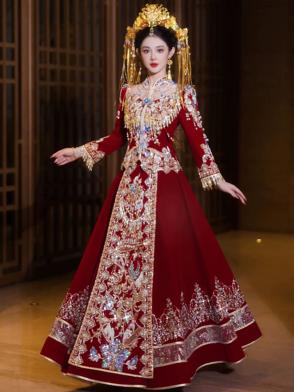 Thumbnail: 66038 Elegant Xihe Suit:  Chinese Wedding Dress, Luxury Bridal Attire