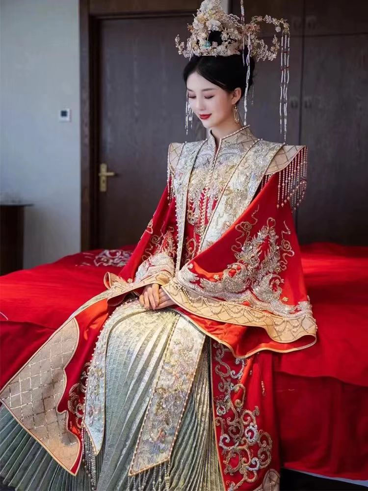 Thumbnail: 55025 Ming Dynasty Style Hanfu Wedding Dress Collection: Chinese Bridal Gown, Lo
