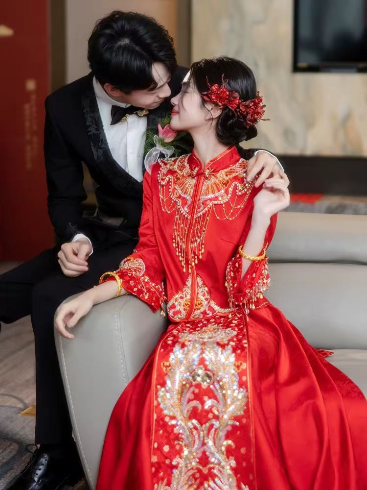 Thumbnail: 77033 High-End Modern Chinese Embroidered Xiuhua Wedding Dress  New Style Bridal
