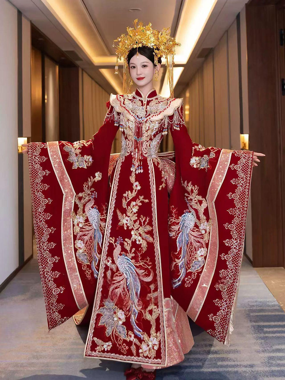 Thumbnail: 66013 High-End Mermaid Tail Xiuhe Wedding Dress for Petite Brides: Chinese Drago