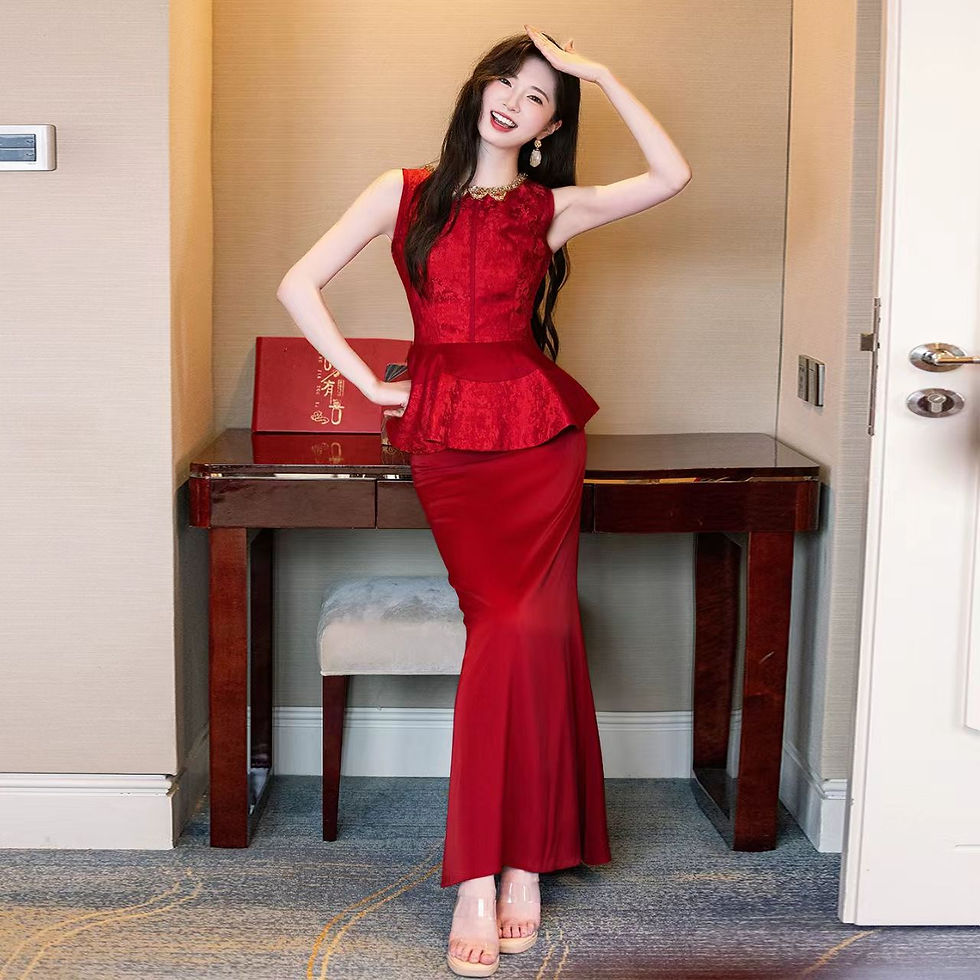 Thumbnail: 66004 Chinese-style Wedding Dress, Engagement Gown, Banquet & Return-to-Home Red