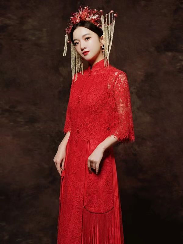 Thumbnail: 88016 Modern Chinese-style Red Lace Qipao Dress, inspired by the Xiuhe, suitable