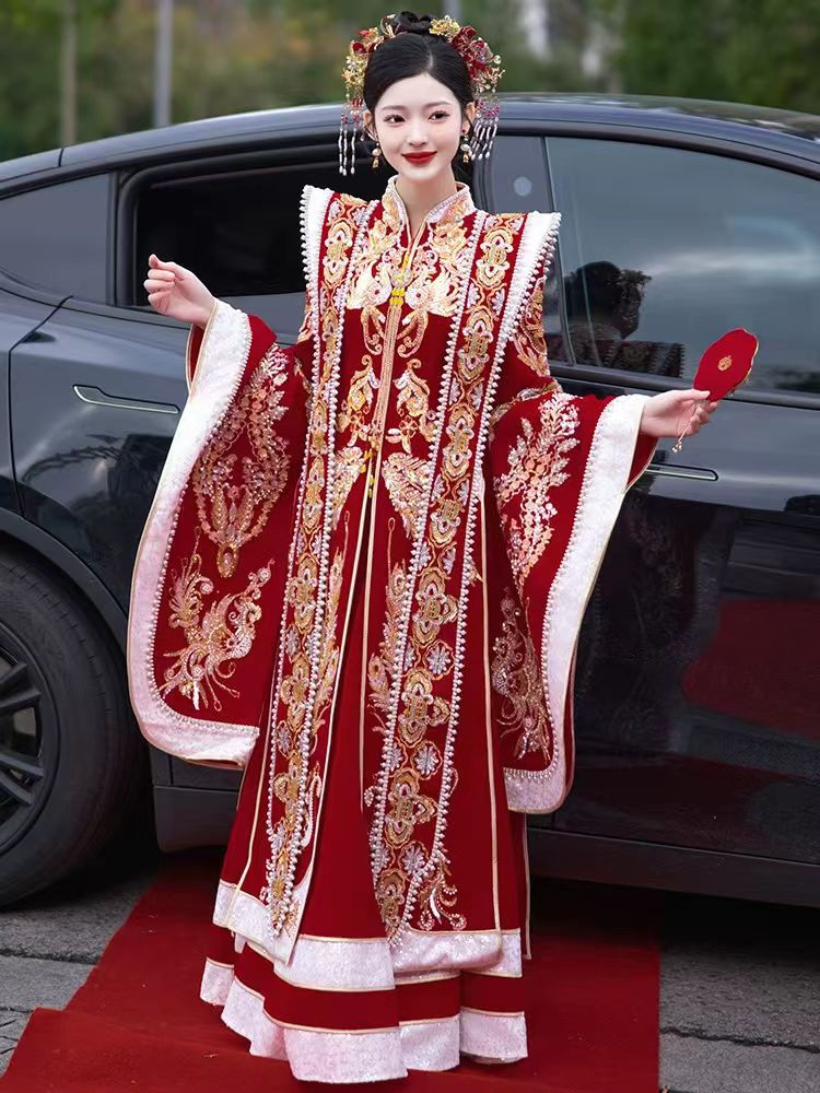 Thumbnail: 55026 Heavy Embroidered Gorgeous Xiuhe Suit Bride  Summer New Style Wedding Chin
