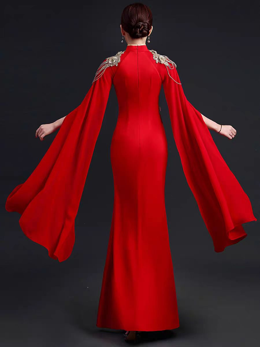 Thumbnail: 11390 Chinese-style Banquet Gown  Style: Mermaid Tail with High Slit for Fashion