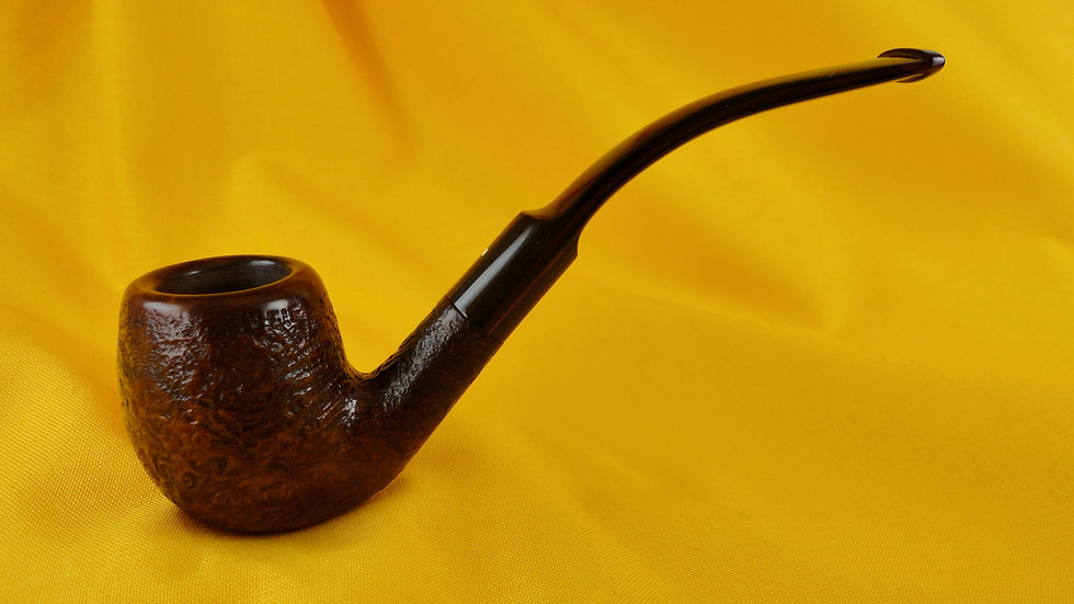 Dunhill Cumberland Bent Saddle 42026 de 1980. No. 106