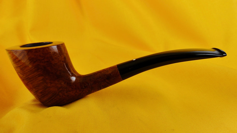 Dunhill Root Briar 44742 de 1979. No. 11