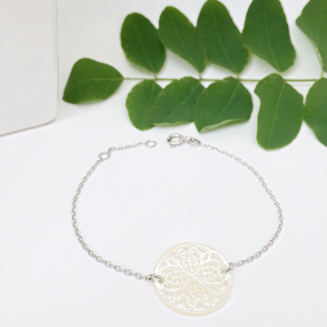 Bracelet "rondade nacrée"
