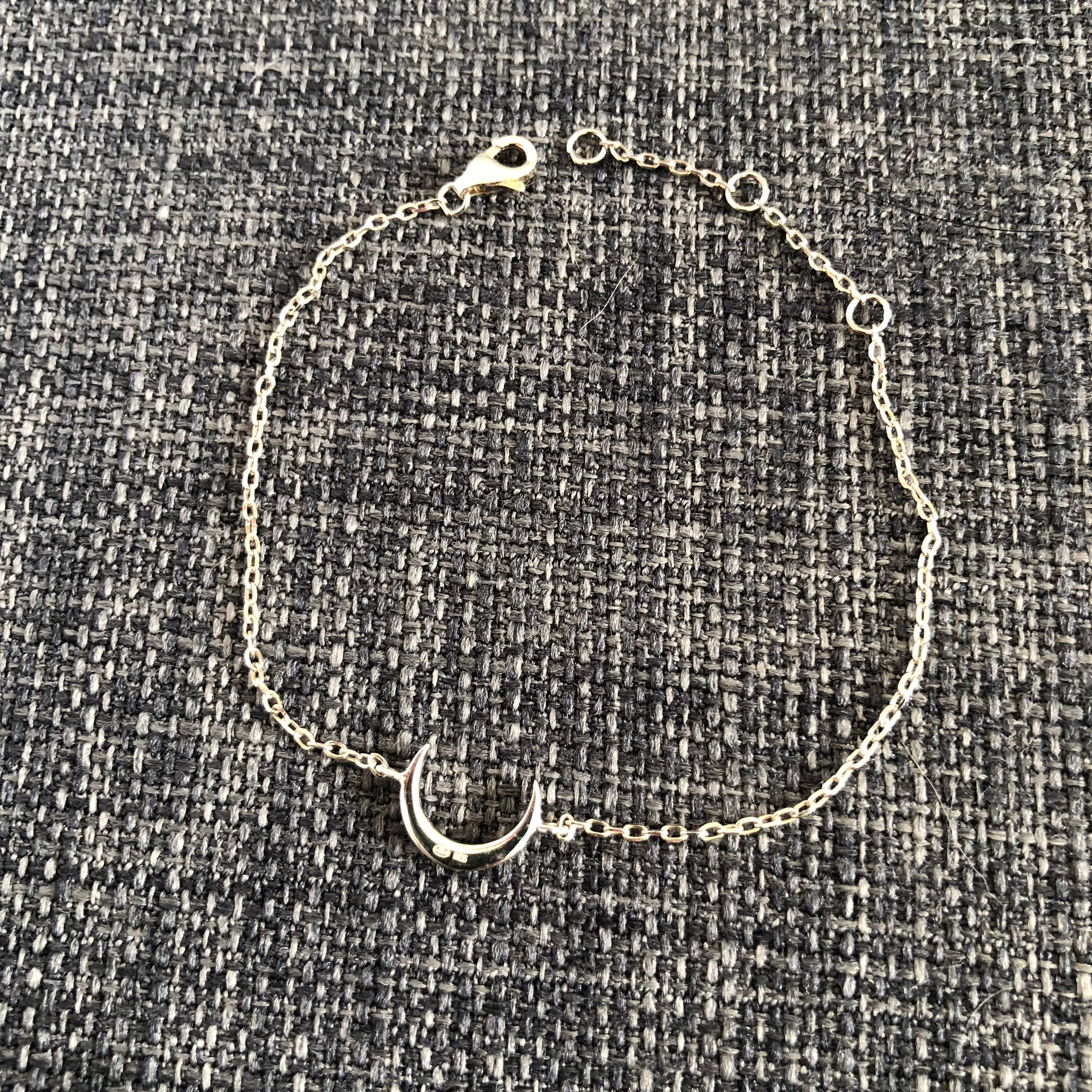 Bracelet "lune d'argent"
