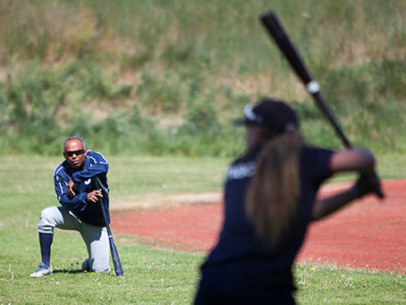 Mélissa Mayeux, baseball suffragette