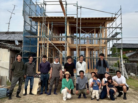 水と木の間で 手刻み 木組みの家 建前 上棟式