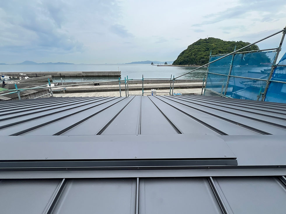 屋根の上からの景色