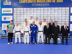 GARRA, TRADIÇÃO E MEDALHAS: PARANÁ SE DESTACA NO CAMPEONATO BRASILEIRO DE VETERANOS E KATA EM VILA VELHA