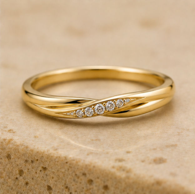 Thumbnail: The Aurora Interlocking Wave Ring