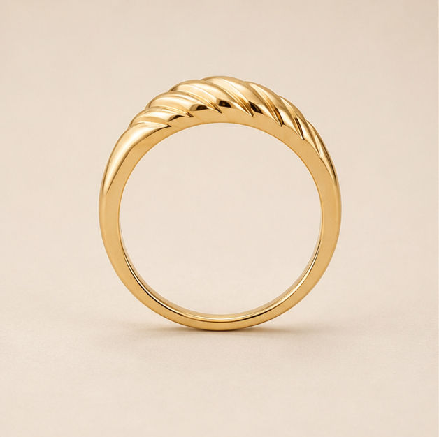 Thumbnail: Croissant Dome Ring