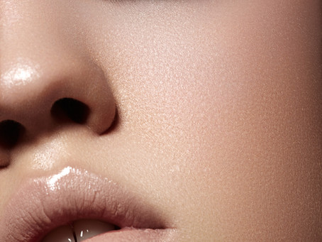 10 tips for matching makeup to your wardrobe