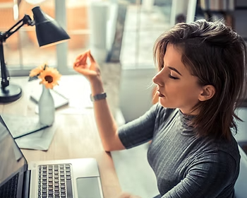 Curso de Meditação Background