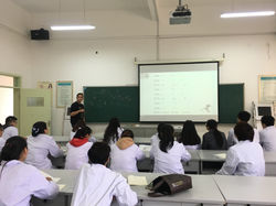 看護大学の日本語授業