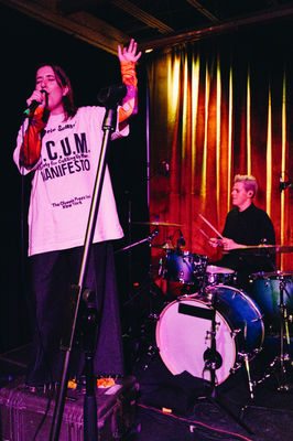 AUSTRA-21.jpg