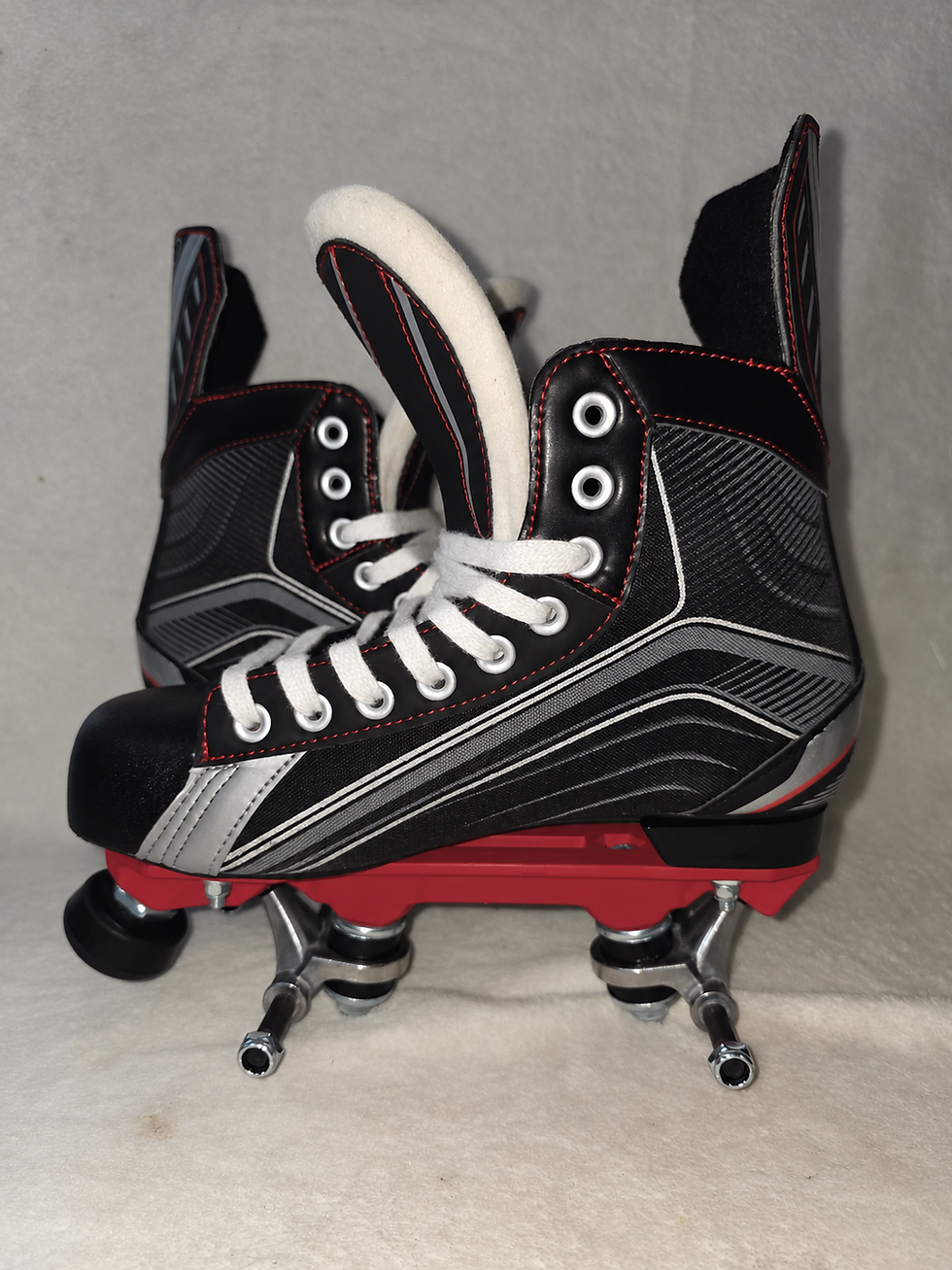 Thumbnail: Retro Bauer Vapor X200 Custom Quad Roller Skates | Size UK 6 R EU 39