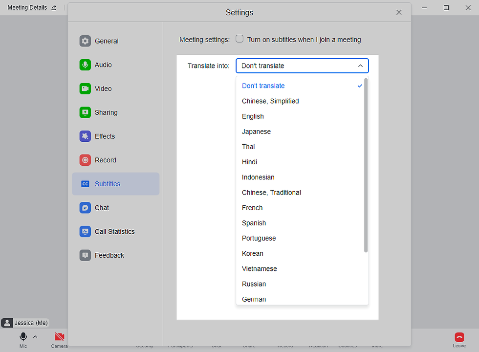 Cửa sổ Settings của Zoom, mục Subtitles mở danh sách ngôn ngữ dịch như English, Japanese, Vietnamese trên nền xám.