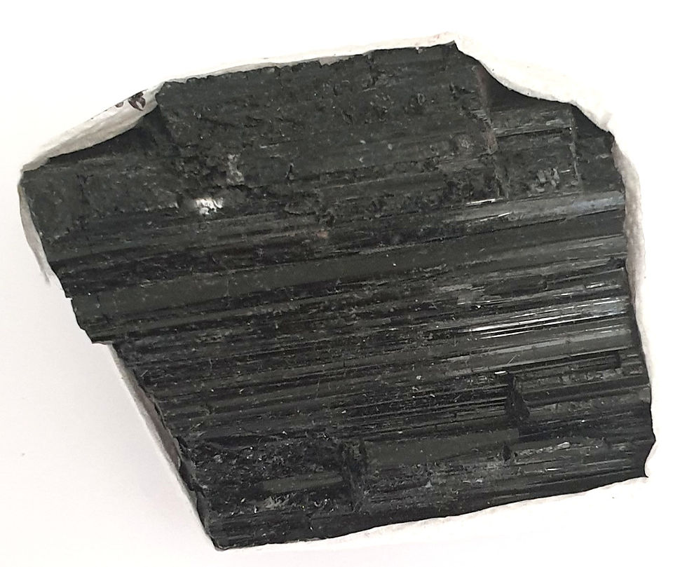 Miniature : tourmaline noire de madagascar