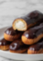 ÉCLAIRS