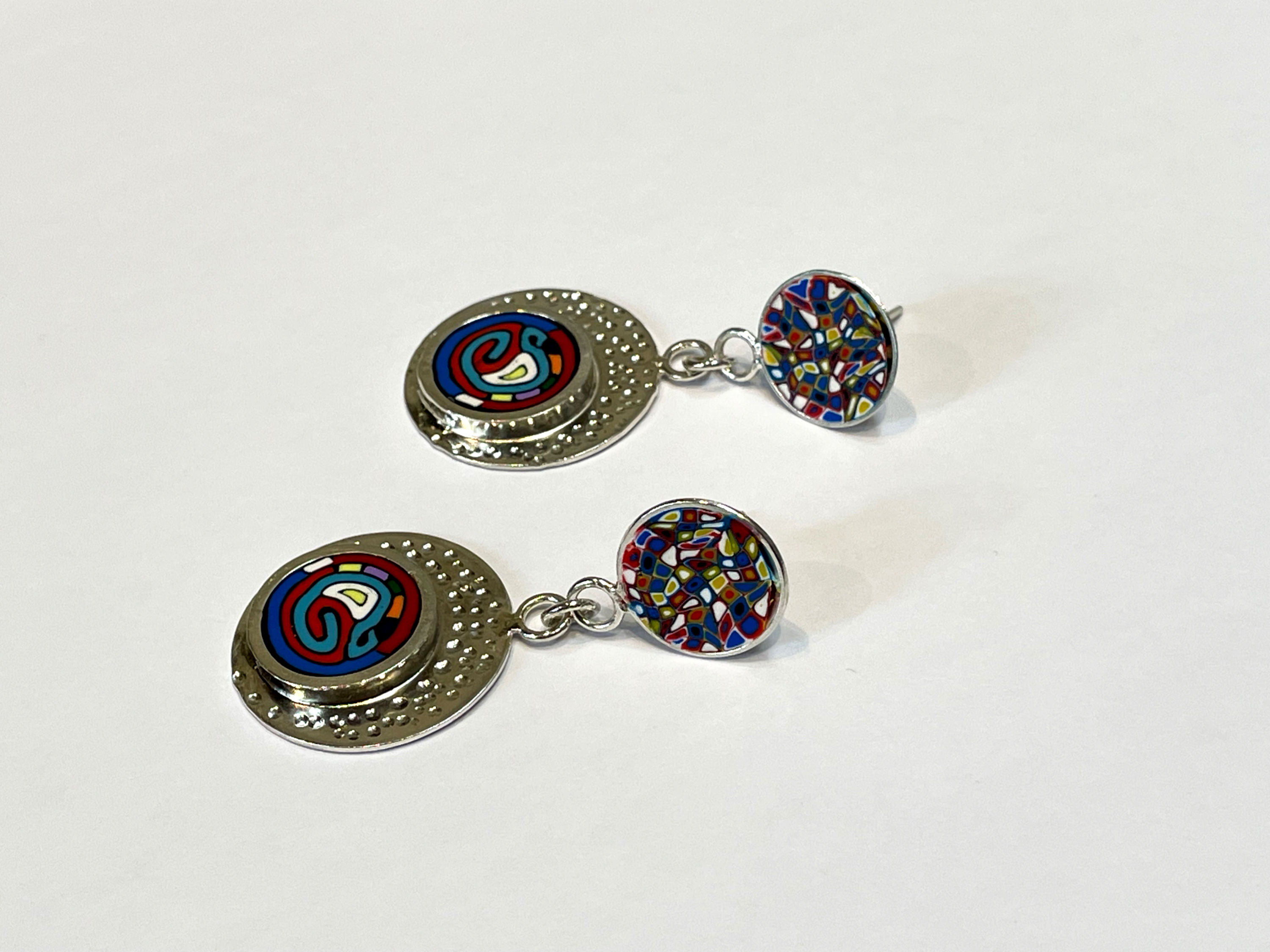 Aretes Colgantes Martillados Soutache Rojo y Azul