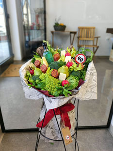 2022 03 05 Slani buket Perkovic rakija šenon (6).jpg