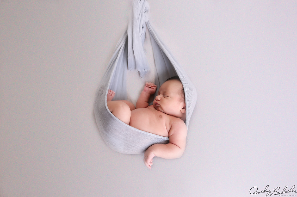 Newborn photographer Cypress TX