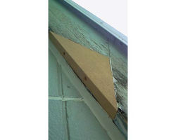 破風損傷部補修