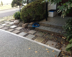 玄関 大谷石 敷石