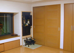 記憶の家 お仏壇床フラット