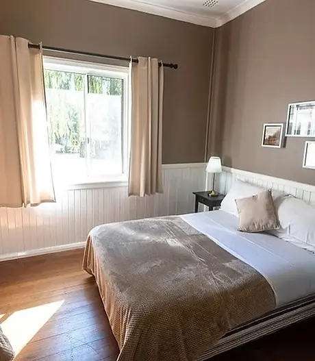 Accommodation for Couples, Families & Groups