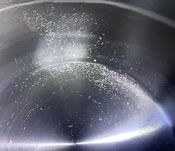 Residus-secs-calcaire-casserole-non-dynamisee-1024x819.jpg.webp
