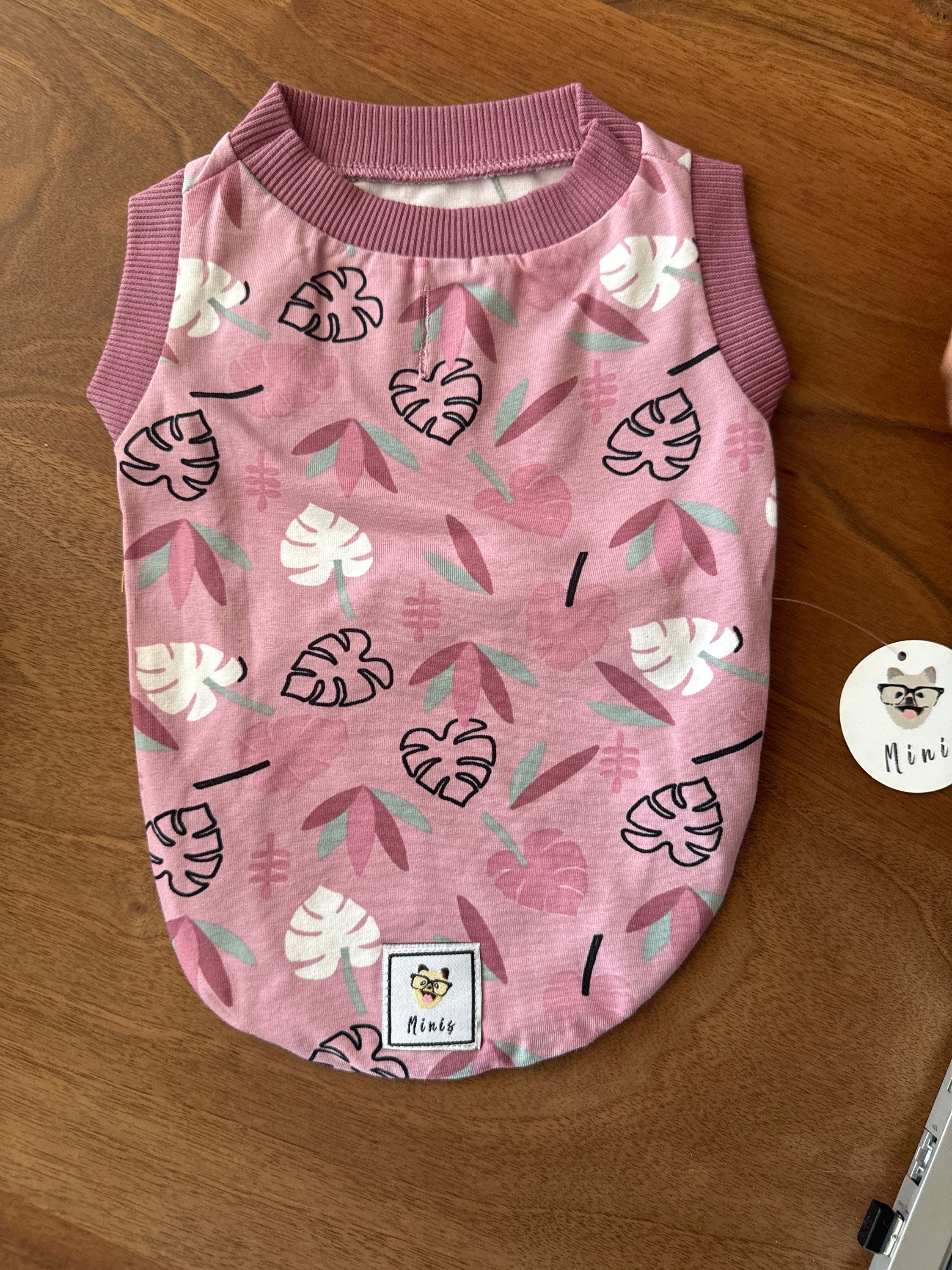 PEMBE YAPRAK DESENLİ ATLET    